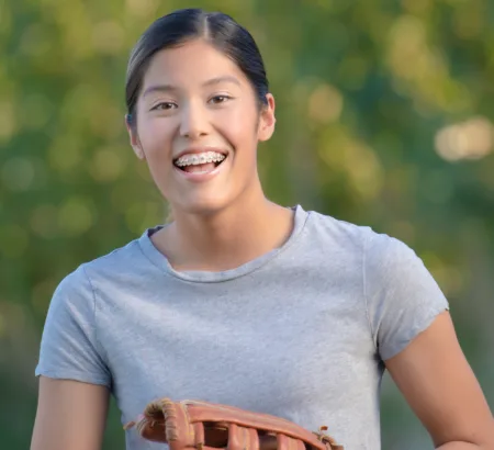 Woman wearing metal braces